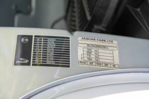 Bild 37/50 von Jaguar XJ 220 (1993)