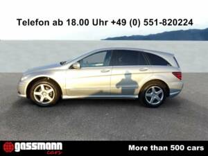 Bild 2/15 von Mercedes-Benz R 500 4MATIC (2006)