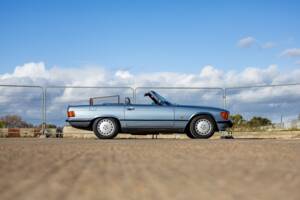 Image 10/47 of Mercedes-Benz 300 SL (1987)