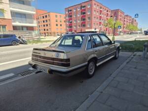 Bild 3/8 von Opel Senator 3,0i (1986)