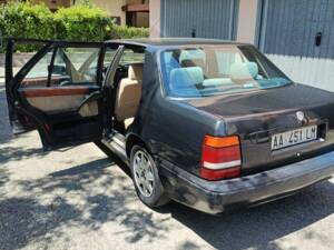 Bild 4/8 von Lancia Thema I.E. Turbo 16V (1994)