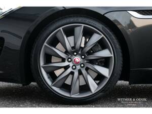 Image 31/37 de Jaguar F-Type S (2014)