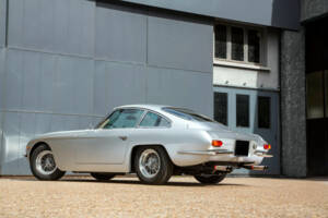 Image 7/11 of Lamborghini 400 GT (1967)