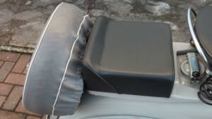 Image 31/50 of Piaggio Vespa 125 (1955)