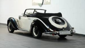 Image 3/33 de BMW 327 (1940)