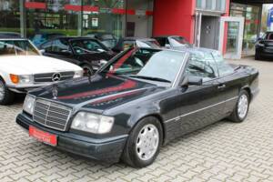Bild 5/20 von Mercedes-Benz 300 CE-24 (1996)