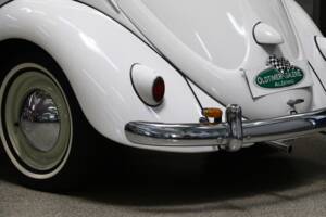 Image 33/44 of Volkswagen Beetle 1200 Export "Oval" (1956)