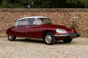 Image 47/50 de Citroën DS 21 (1971)