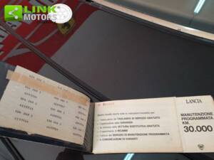 Afbeelding 4/50 van Lancia Thema 8.32 (1989)