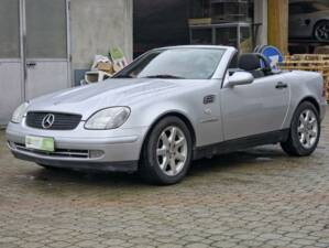 Imagen 1/23 de Mercedes-Benz SLK 200 Kompressor (1998)