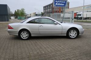 Image 8/14 of Mercedes-Benz CL 500 (2003)