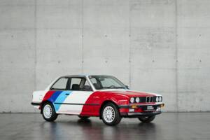 Bild 18/50 von BMW 325i (1986)