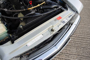 Image 22/28 de Mercedes-Benz 300 SL (1987)