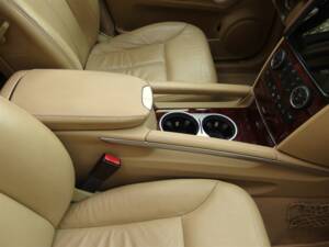 Bild 39/98 von Mercedes-Benz GL 450 4MATIC (2007)