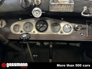 Immagine 12/15 di Mercedes-Benz 14&#x2F;70 PS Typ Mannheim 350 (1929)