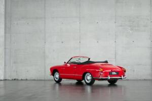 Image 10/50 of Volkswagen Karmann Ghia 1500 (1971)