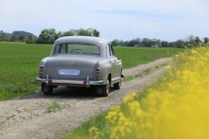 Imagen 32/39 de Mercedes-Benz 190 (1957)