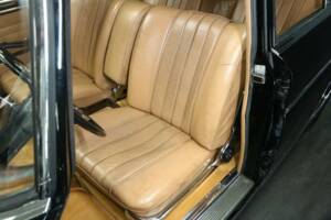Imagen 11/30 de Mercedes-Benz 300 SE (1961)