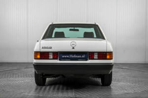 Image 12/50 of Mercedes-Benz 190 D (1985)