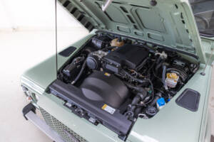 Image 34/36 of Land Rover Defender (2016)