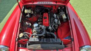 Immagine 35/41 di MG MGB (1979)
