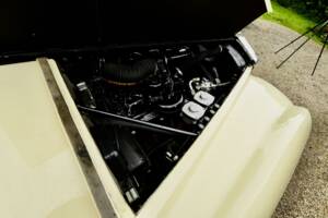Image 47/49 of Rolls-Royce Silver Cloud III (1964)