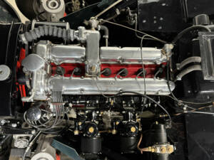 Image 10/37 of Aston Martin DB 2&#x2F;4 Mk III (1959)
