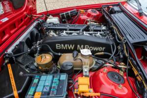 Afbeelding 34/50 van BMW M6 (1988)