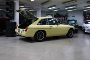 Bild 34/34 von MG MGB GT (1966)