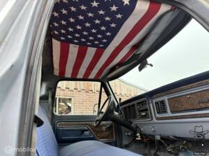 Image 13/31 of Ford F-250 (1978)