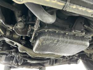 Image 34/40 de Mercedes-Benz 560 SEL (1987)