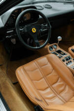 Bild 4/54 von Ferrari 308 GTSi Quattrovalvole (1985)