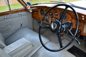 Image 31/50 of Rolls-Royce Silver Cloud II (1961)