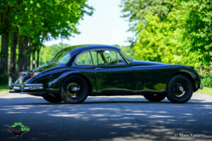 Image 28/53 of Jaguar XK 150 FHC (1958)