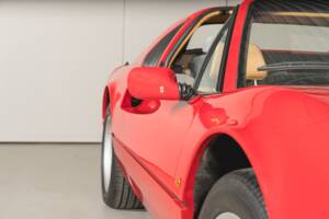 Afbeelding 20/32 van Ferrari 328 GTS (1985)