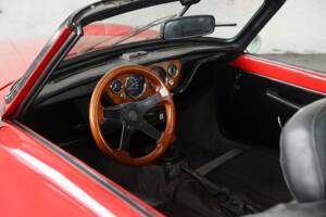 Afbeelding 13/33 van Triumph Spitfire Mk III (1968)