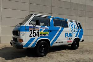 Bild 2/37 von Volkswagen T3 Caravelle 1.9 (1989)