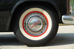 Obraz 29/50 pojazdu Dodge Coronet "Red Ram" (1953)