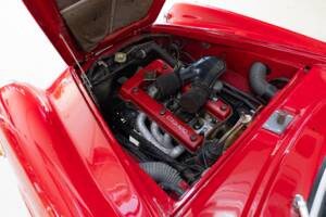 Afbeelding 32/34 van Alfa Romeo Giulia 1600 Sprint GT (1963)