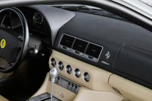Imagen 23/50 de Ferrari 456 GTA (1997)