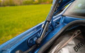 Image 63/72 of BMW M3 (1998)