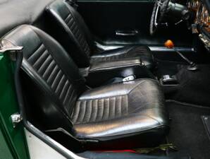 Image 21/29 of Sunbeam Alpine Mk V (1967)