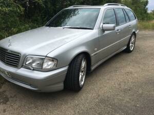 Image 2/5 of Mercedes-Benz C 43 AMG (1998)