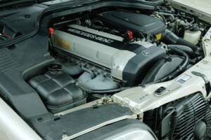 Bild 13/50 von Mercedes-Benz 300 SE (1992)
