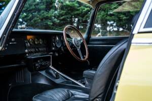 Bild 12/30 von Jaguar E-Type V12 (2+2) (1971)