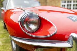 Image 9/20 de Jaguar E-Type (1969)