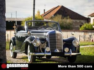 Immagine 3/15 di Mercedes-Benz 220 Cabriolet A (1952)