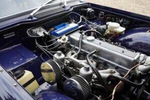Image 12/50 of Triumph TR 6 PI (1972)