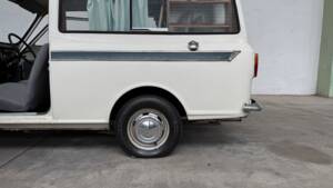 Afbeelding 18/95 van Bedford HA Roma Dormobile (1968)