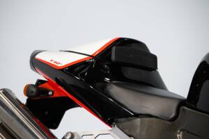 Bild 35/50 von Aprilia RSV 1000 V60 (1999)
